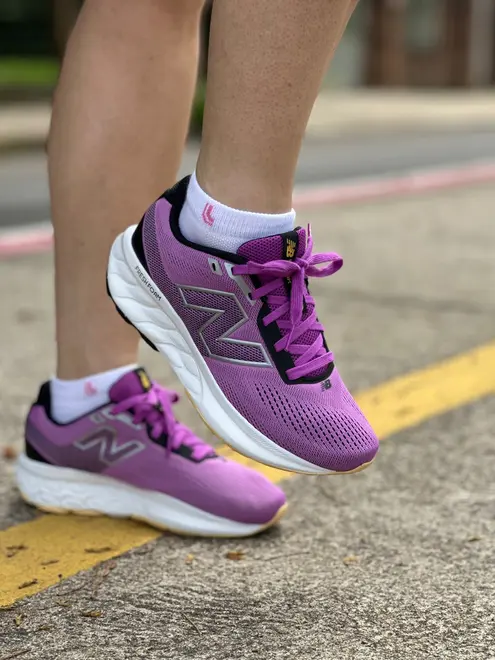 TÊNIS W520V9 NEW BALANCE FRESH FOAM ROXO